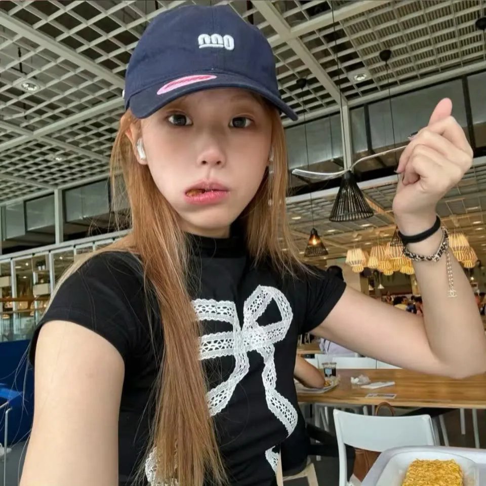 红气球