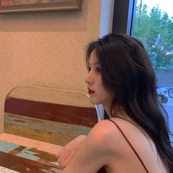 琼宫春怨